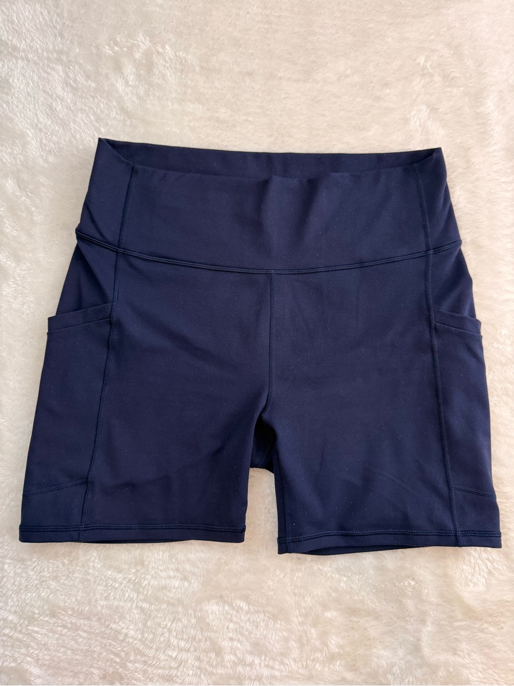 Fabletics Women's High-Rise Powerhold Navy Bike Shorts with Pockets Size L